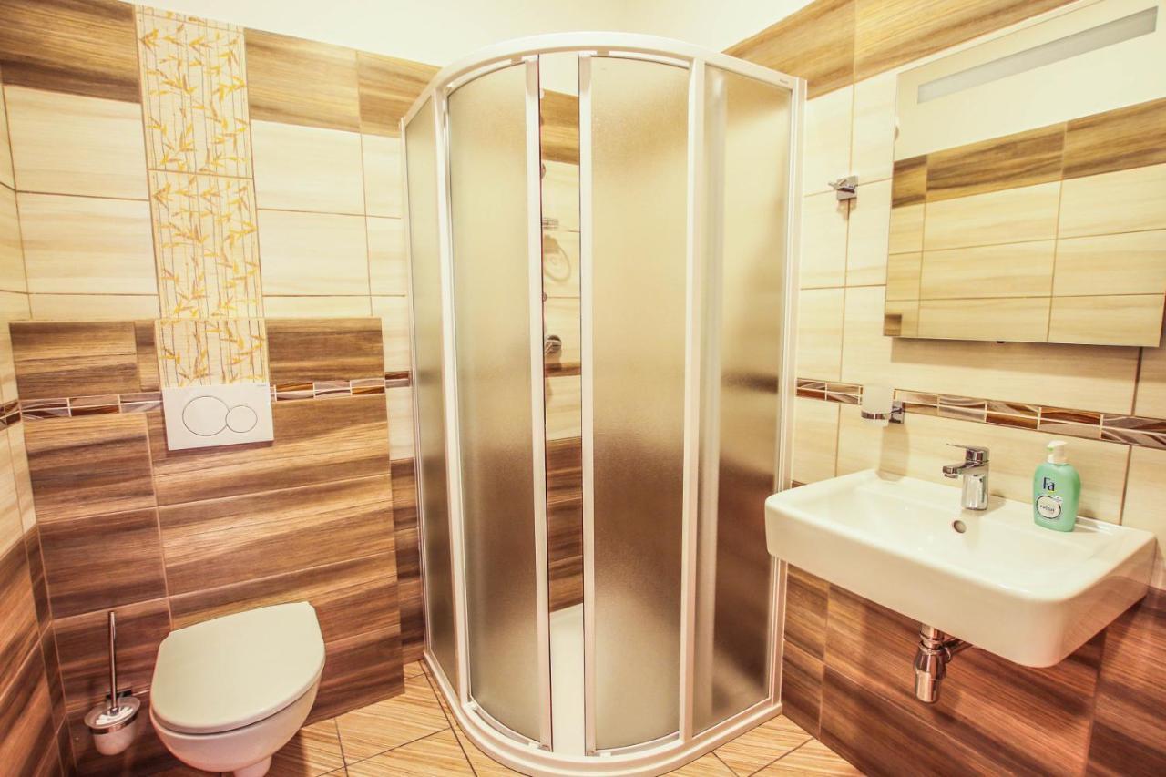 Hotel U Plaze Vranov nad Dyji Ngoại thất bức ảnh
