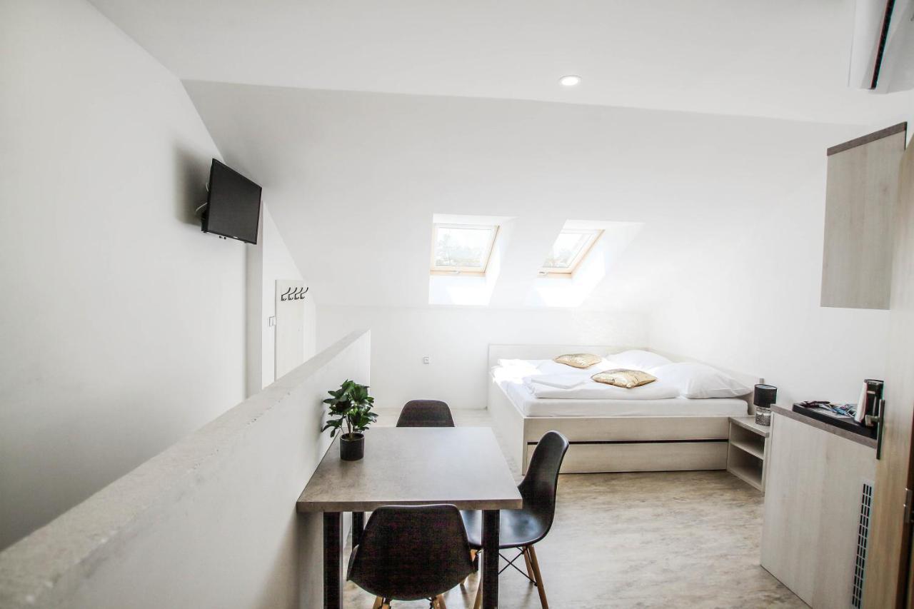 Hotel U Plaze Vranov nad Dyji Ngoại thất bức ảnh