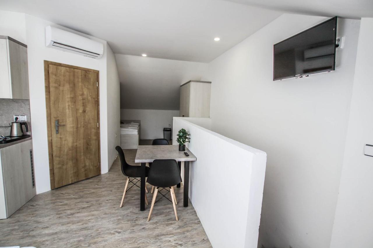 Hotel U Plaze Vranov nad Dyji Ngoại thất bức ảnh